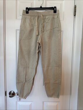 NWOT Zara Corduroy Joggers - Ivory Size Small